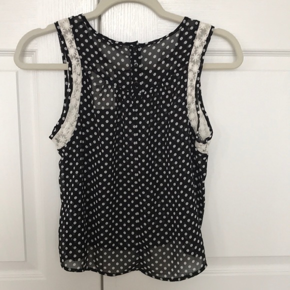 SOLD Chloe K polka dot chiffon crop top NWT - Picture 4 of 4